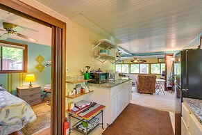 Riverfront Nature Getaway Near Downtown Pine City!