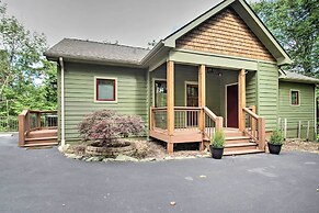 Wintergreen Resort Vacation Rental w/ Balcony!