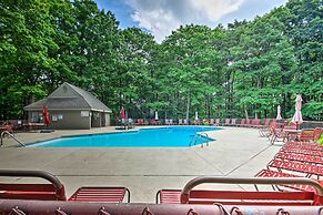Wintergreen Resort Vacation Rental w/ Balcony!