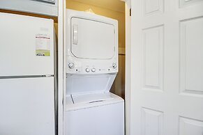 Waveland Retreat w/ Yard: Walkable Location