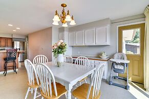 Serene Forest Grove Home w/ Deck & Stunning Views!