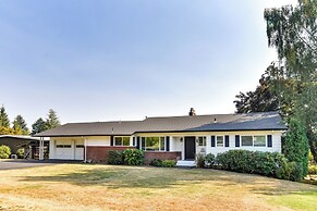 Serene Forest Grove Home w/ Deck & Stunning Views!