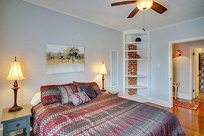 Lake Charles Vacation Rental - Walk to the Lake!
