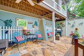 Creekside Hendersonville Haven: Hot Tub & Fire Pit