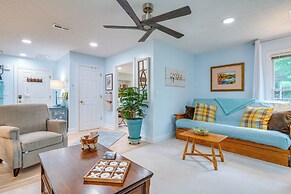 Creekside Hendersonville Haven: Hot Tub & Fire Pit