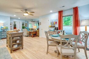 Creekside Hendersonville Haven: Hot Tub & Fire Pit