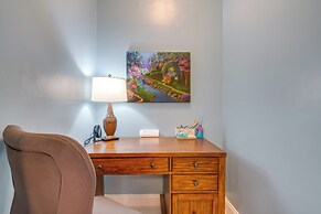 Creekside Hendersonville Haven: Hot Tub & Fire Pit