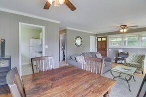 Quiet Charlottesville Hideaway in Baileys Retreat!