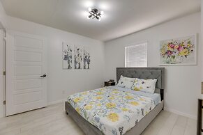 Modern Home in Edinburg: Half-mi Walk to Utrgv!