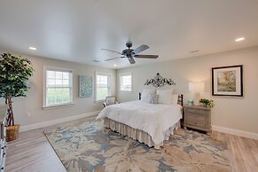 Patio & Yard: Newly Built Retreat in Ronks!