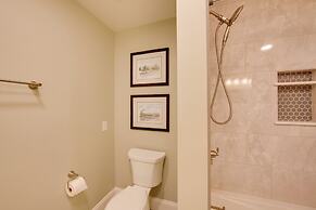 Patio & Yard: Newly Built Retreat in Ronks!