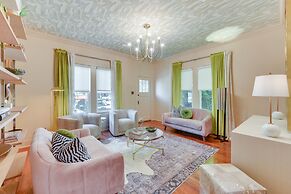 Charming Lake Charles Vacation Rental w/ Yard