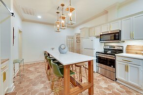 Charming Lake Charles Vacation Rental w/ Yard