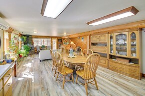 Libby Home w/ Mountain Views: Gazebo & Fire Pit!