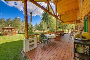 Libby Home w/ Mountain Views: Gazebo & Fire Pit!