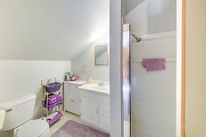 Libby Home w/ Mountain Views: Gazebo & Fire Pit!