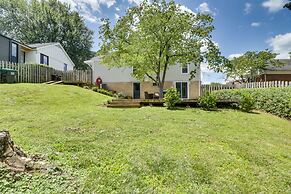 Charming Retreat in Charlottesville w/ Deck!