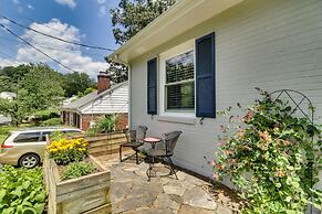 Charming Retreat in Charlottesville w/ Deck!