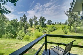 Cozy Charlottesville Getaway in Bailey's Retreat