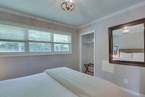 Cozy Charlottesville Getaway in Bailey's Retreat