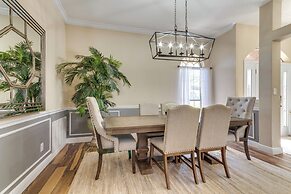 Pensacola Home w/ Private Lanai, 9 Mi to Downtown!