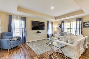 Pensacola Home w/ Private Lanai, 9 Mi to Downtown!