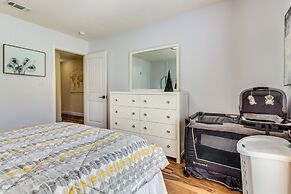 Pensacola Home w/ Private Lanai, 9 Mi to Downtown!