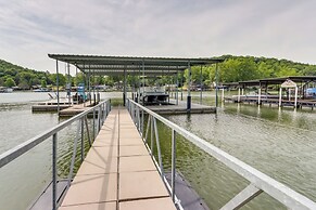 Fire Pit & Dock: Lake of the Ozarks Retreat!