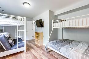 Fire Pit & Dock: Lake of the Ozarks Retreat!