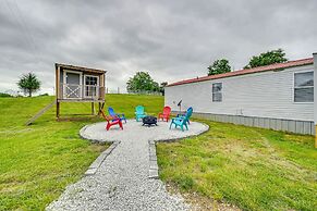 Kentucky Vacation Rental: Half-mi to Mammoth Cave!