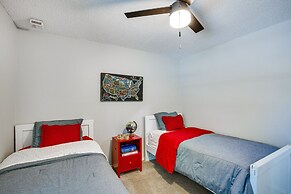 Darling Waxahachie Home w/ Yard & Fire Pit!