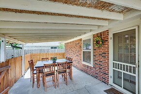 Darling Waxahachie Home w/ Yard & Fire Pit!