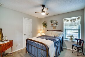 Darling Waxahachie Home w/ Yard & Fire Pit!