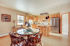 Montana Vacation Rental: 32 Mi to Yellowstone!