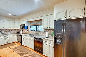 Spacious Alexander City Retreat w/ Private Dock!