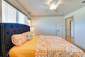 26-acre Pilot Point Ranch Home w/ Pool & Mini Golf