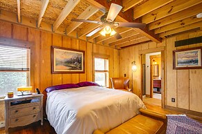 Serene Pacific Getaway: Deck, Grill & Fire Pit!