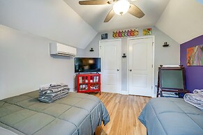 Family-friendly Leland Home w/ Patio & Grill