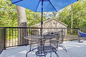 Au Gres Vacation Rental Cabin < 1 Mi to Lake Huron