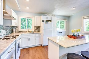 Au Gres Vacation Rental Cabin < 1 Mi to Lake Huron