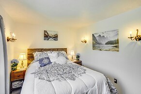 Sunny Cedaredge Home w/ Mtn Views - Hike & Fish!