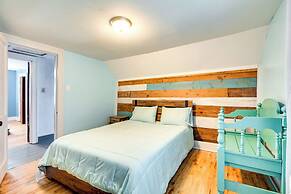 Pet-friendly Michigan Getaway w/ Porch & Kayaks!