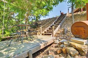 Cozy Lake Sardis Cabin w/ Stunning View!