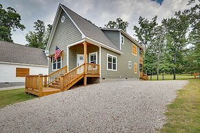 Counce Vacation Rental w/ Private Deck: Near Golf!