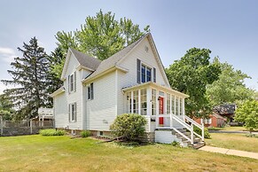 Charming Chesterton Home: w/ Idyllic Location!