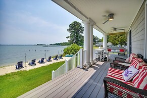 Bayfront White Stone Escape w/ Private Beach!