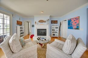 Bayfront White Stone Escape w/ Private Beach!