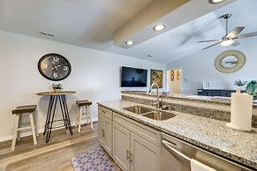 Updated Hubert Vacation Rental 5 Mi to Beaches!