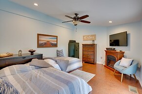 Buchanan Home w/ Deck, 4 Mi to Paris Landing!