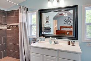 Buchanan Home w/ Deck, 4 Mi to Paris Landing!